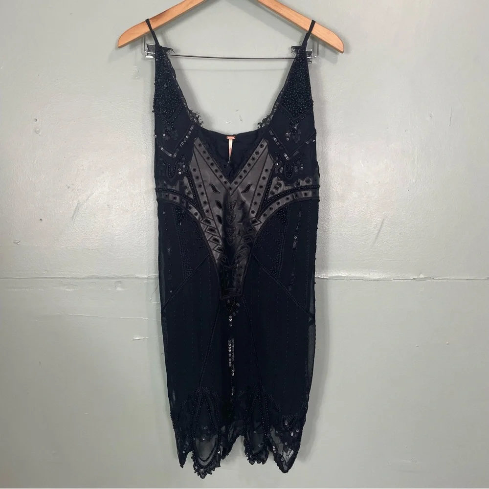 Free People Blooms At Night Mini Dress‎ Sequence Beaded Women Sz XS Black Lined